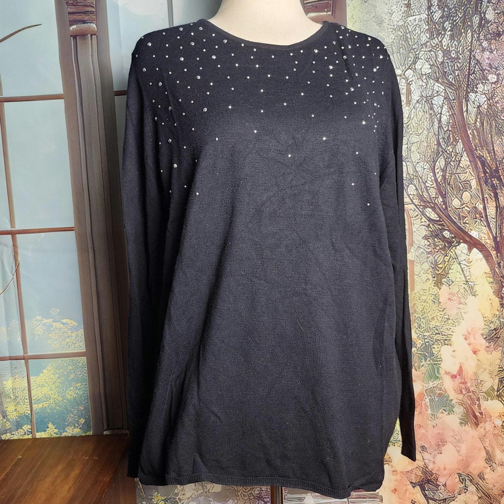 XL black with silver toned metal stud embelishments long sleeve soft sweater